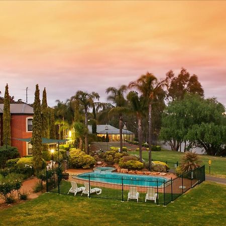 Clare Country Club Otel Dış mekan fotoğraf
