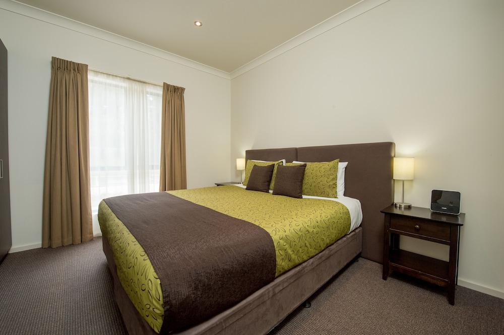 Clare Country Club Otel Dış mekan fotoğraf