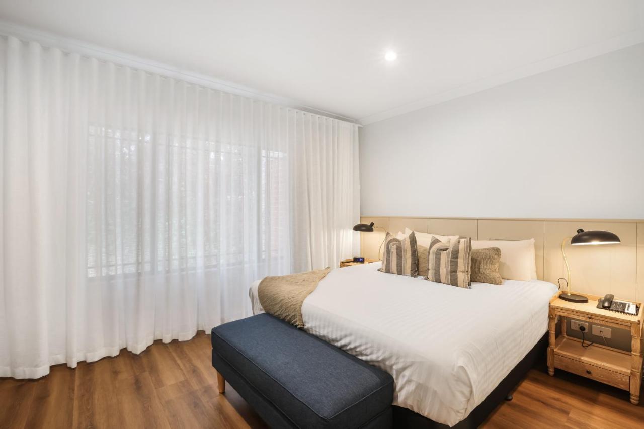 Clare Country Club Otel Dış mekan fotoğraf
