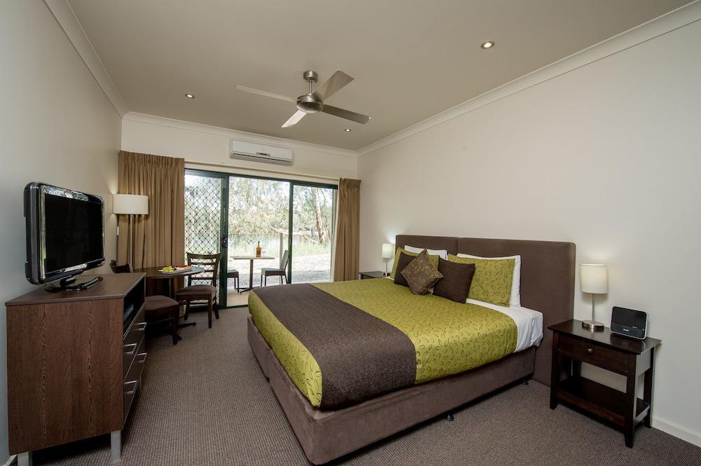 Clare Country Club Otel Dış mekan fotoğraf